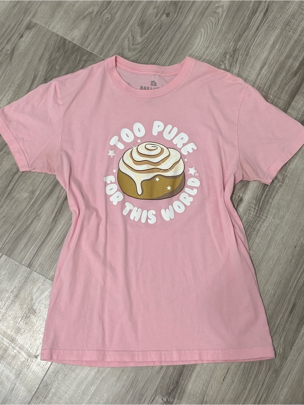 Box lunch Graphic Tee Small